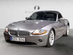 Ljusgrå Begagnad 2003 BMW Z4 Cab | 159 900 kr (Lite dyr)