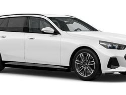 Vit Ny 2025 BMW i5 M Sport Kombi | 790 200 kr (Marknadspris)