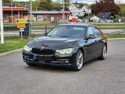 Svart Begagnad 2018 BMW 330 Sport Line Sedan | 249 000 kr (Dyr)