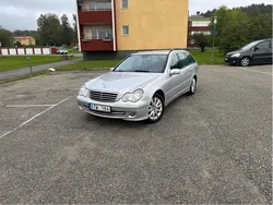 Silver Begagnad 2006 Mercedes C180 Kombi | 40 000 kr