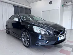 Svart Begagnad 2011 Volvo S60 Sedan | 69 900 kr (Marknadspris)