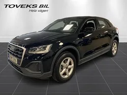 Svart (brilliantsvart) Begagnad 2025 Audi Q2 Proline SUV | 299 900 kr (Lite dyr)