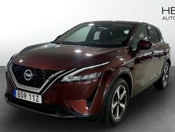 Svart Begagnad 2022 Nissan Qashqai N-Connecta SUV | 259 900 kr (Marknadspris)