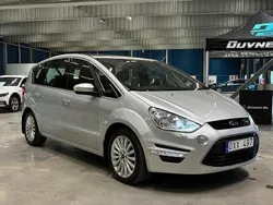 Grå Begagnad 2011 Ford S-MAX Business Edition Minibuss | 89 900 kr (Marknadspris)