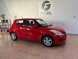Röd Begagnad 2012 Suzuki Swift Halvkombi | 69 900 kr (Marknadspris)