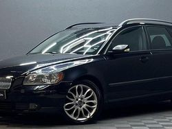 Svart Begagnad 2005 Volvo V50 Kombi | 49 900 kr (Marknadspris)