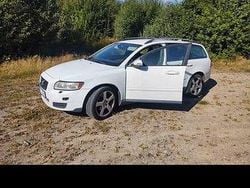 Vit Begagnad 2008 Volvo V50 Kinetic Kombi | 18 000 kr (Bra pris)
