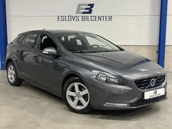 Grå Begagnad 2012 Volvo V40 Kombi | 109 990 kr (Marknadspris)
