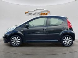 Svart Begagnad 2007 Peugeot 107 S Halvkombi | 33 500 kr (Lite dyr)