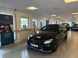 Svart Begagnad 2018 Mercedes C220 AMG line Kombi | 239 900 kr (Marknadspris)