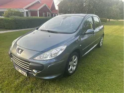 Grå Begagnad 2008 Peugeot 307 Halvkombi | 24 500 kr (Marknadspris)