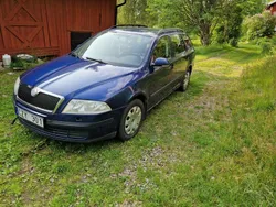 Blå Begagnad 2007 Skoda Octavia Kombi | 7 000 kr (Superpris)
