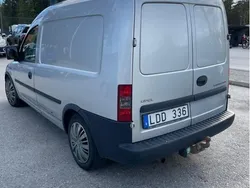 Grå Begagnad 2011 Opel Combo Minibuss | 25 000 kr (Bra pris)