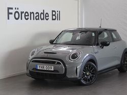 Grå Begagnad 2022 Mini Cooper SE Halvkombi | 229 000 kr (Marknadspris)