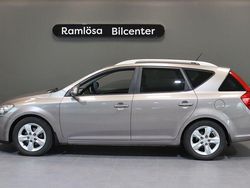Mörkgrå Begagnad 2009 Kia Ceed Sportswagon 4 Kombi | 39 900 kr (Marknadspris)