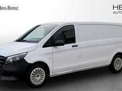 Vit Ny 2024 Mercedes Vito Minibuss | 409 900 kr (Bra pris)