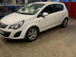 Vit Begagnad 2014 Opel Corsa Enjoy Halvkombi | 75 000 kr (Lite dyr)