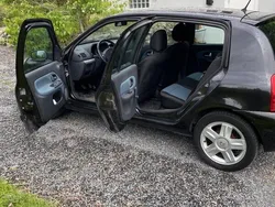Svart Begagnad 2008 Renault Clio R.S. Halvkombi | 27 500 kr (Bra pris)