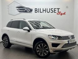 Vit Begagnad 2017 VW Touareg SUV | 198 500 kr (Marknadspris)