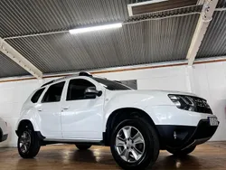Vit Begagnad 2017 Dacia Duster SUV | 99 900 kr (Marknadspris)
