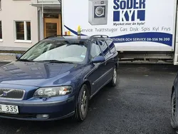 Blå Begagnad 2003 Volvo V70 Business Edition Kombi | 25 000 kr (Marknadspris)