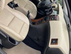 Svart Begagnad 2002 Peugeot 307 Halvkombi | 2 000 kr (Superpris)