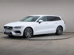 Vit Begagnad 2021 Volvo V60 Inscription Kombi | 249 000 kr (Superpris)