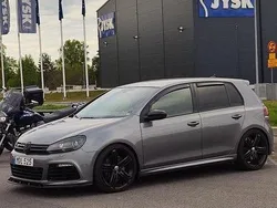 Grå Begagnad 2012 VW Golf VII R Halvkombi | 165 000 kr (Superpris)