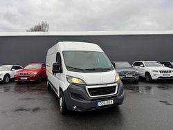 Vit Begagnad 2018 Peugeot Boxer Van | 159 000 kr