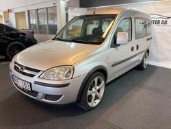 Grå Begagnad 2006 Opel Combo Minibuss | 34 900 kr