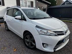 Vit Begagnad 2014 Toyota Verso Edition Minibuss | 139 000 kr (Marknadspris)