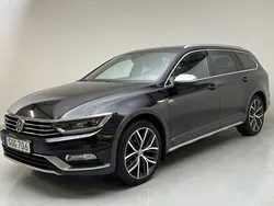 Svart Begagnad 2018 VW Passat Executive Sedan | 172 000 kr (Marknadspris)
