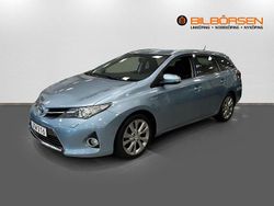 Blå Begagnad 2014 Toyota Auris Touring Sports Edition Kombi | 139 900 kr (Marknadspris)