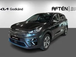 Grå (interstellar grey metallic) Begagnad 2022 Kia e-Niro 2 SUV | 289 800 kr (Marknadspris)