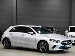 Silver (silver metallic) Begagnad 2018 Mercedes A200 Style Halvkombi | 229 900 kr (Marknadspris)