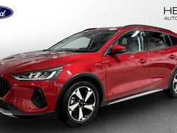 Frozen white Begagnad 2023 Ford Focus Active Kombi | 224 900 kr (Superpris)