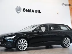 Svart Begagnad 2021 Volvo V90 SE Kombi | 228 800 kr (Marknadspris)