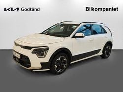 Vit Begagnad 2023 Kia e-Niro 2 SUV | 339 800 kr (Dyr)