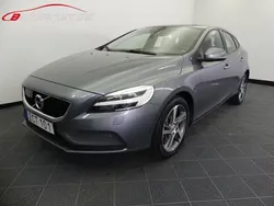 Grå Begagnad 2017 Volvo V40 Momentum Kombi | 199 000 kr (Lite dyr)