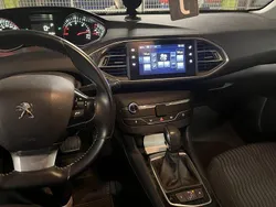 Begagnad 2016 Peugeot 308 Active Halvkombi | 98 000 kr (Bra pris)
