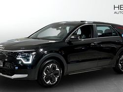 Svart (black) Begagnad 2024 Kia e-Niro SUV | 339 900 kr (Marknadspris)