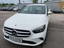 Vit Begagnad 2021 Mercedes B250 Edition Minibuss | 295 000 kr