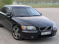 Svart Begagnad 2007 Volvo S60 Summum Sedan | 35 000 kr (Superpris)