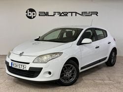 Vit Begagnad 2010 Renault Mégane III Halvkombi | 39 900 kr (Bra pris)