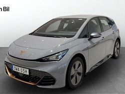 Ljusgrå (vapor grey) Begagnad 2023 Cupra Born Halvkombi | 259 900 kr (Marknadspris)