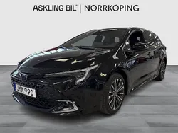 Svart Begagnad 2024 Toyota Corolla Style Kombi | 329 000 kr (Lite dyr)