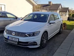 Vit Begagnad 2017 VW Passat Kombi | 150 000 kr (Dyr)