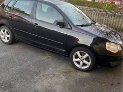 Svart Begagnad 2007 VW Polo Halvkombi | 10 000 kr (Superpris)