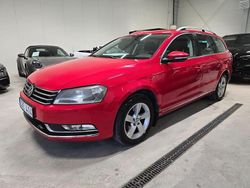 Röd Begagnad 2012 VW Passat Kombi | 59 500 kr (Lite dyr)
