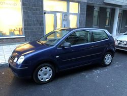 Begagnad 2005 VW Polo Halvkombi | 15 000 kr